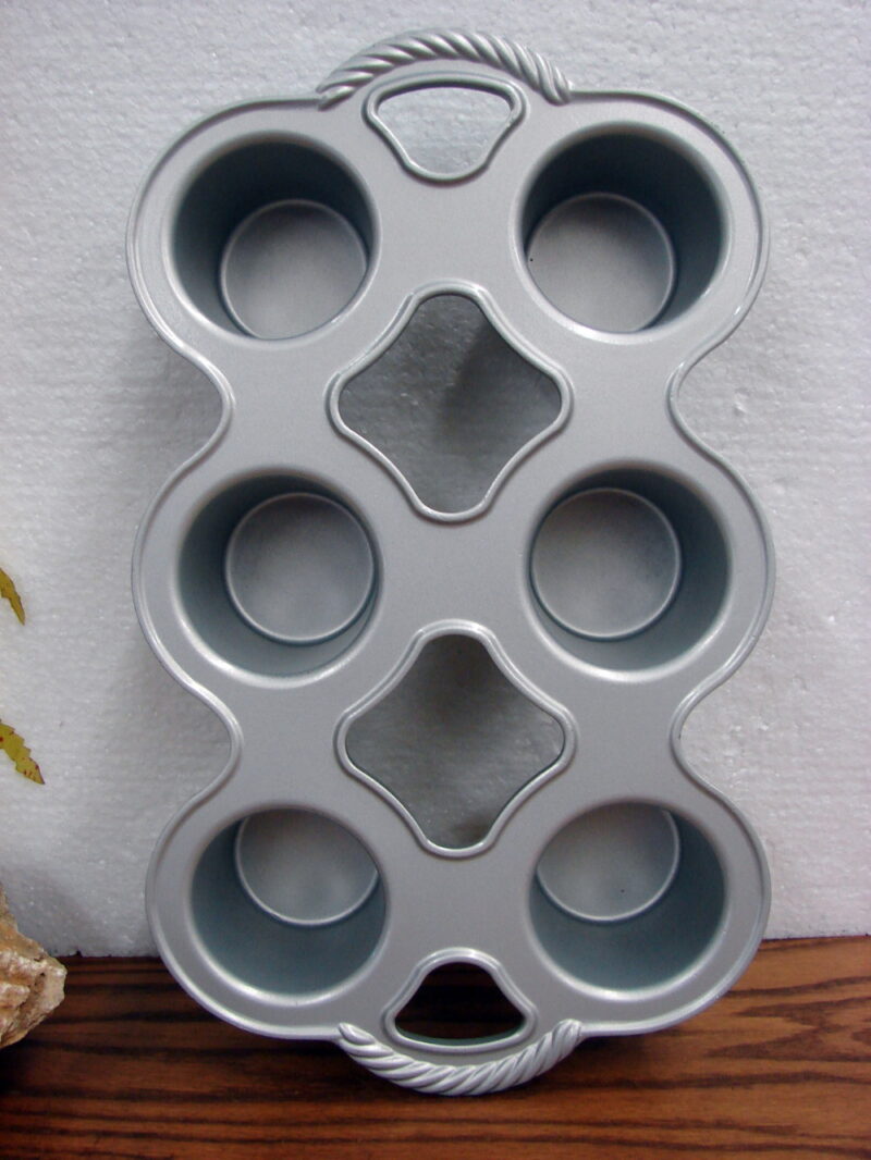 Scandinavian Nordic Ware Heavy Duty Popover Pan 5 Cups, Moose-R-Us.Com Log Cabin Decor