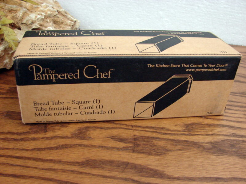 The Pampered Chef Square Bread Tube #1555, Moose-R-Us.Com Log Cabin Decor