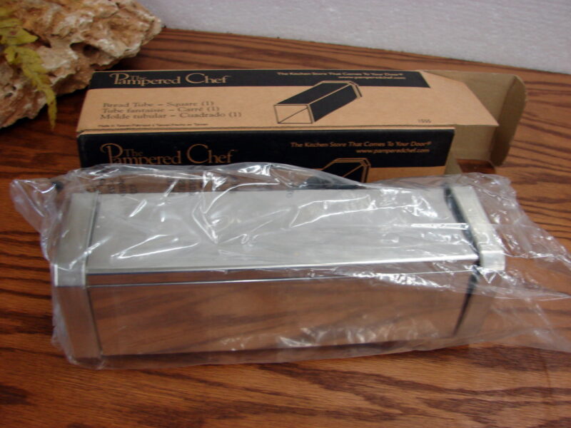 The Pampered Chef Square Bread Tube #1555, Moose-R-Us.Com Log Cabin Decor