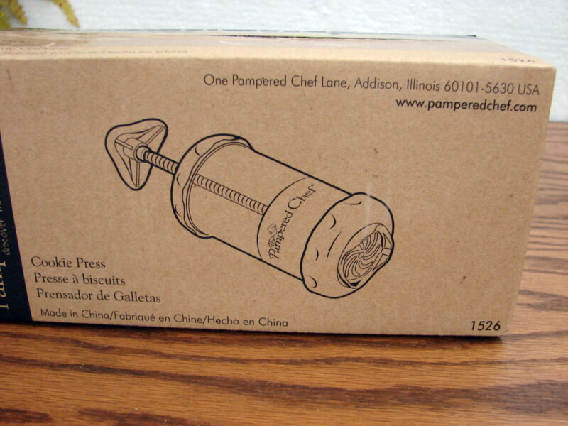 Original Pampered Chef Cookie Gun Spritz Discs #1526 Brand New, Moose-R-Us.Com Log Cabin Decor