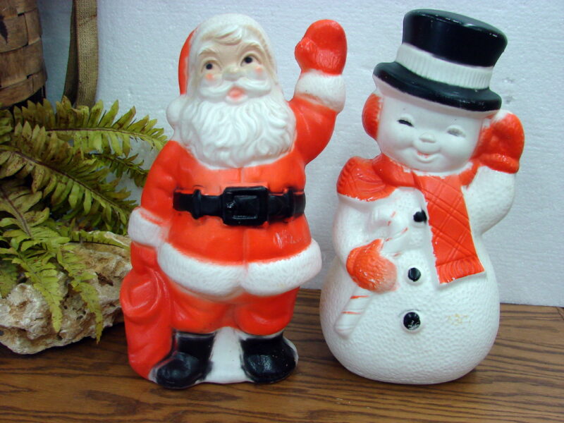 Vintage Poloron Blow Mold Santa Snowman Indoor Tabletop Light Ups, Moose-R-Us.Com Log Cabin Decor