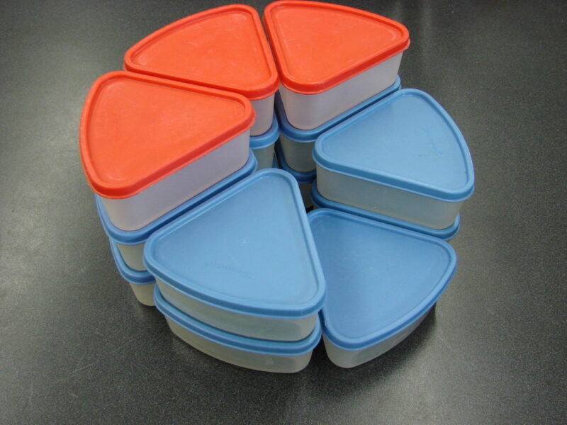 Vintage Tupperware #1799 Red Blue Pie Mates Wedge Set/14, Moose-R-Us.Com Log Cabin Decor