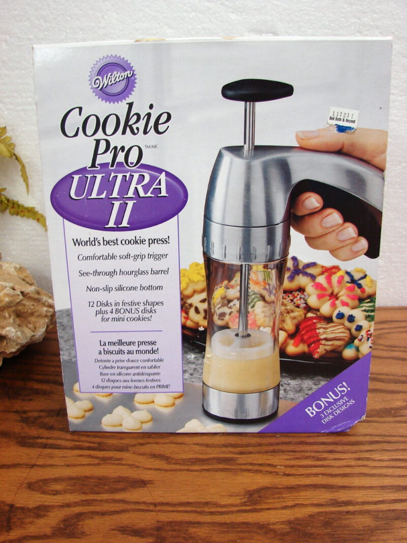 Wilton Cookie Pro Ultra II Cookie Press Gun w/ Discs Like New in Box, Moose-R-Us.Com Log Cabin Decor