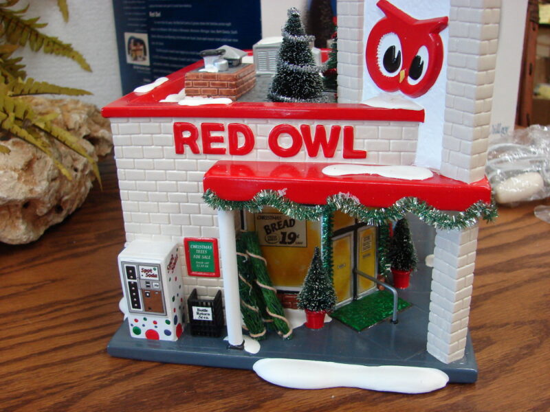 Dept 56 Snow Village Red Owl Grocery New in Box w/ Light, Moose-R-Us.Com Log Cabin Decor