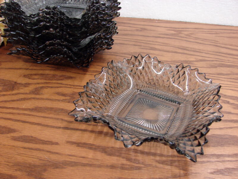 Vintage Indiana Glass Ruffled Diamond Point Trinket Dish Smoke Black, Moose-R-Us.Com Log Cabin Decor