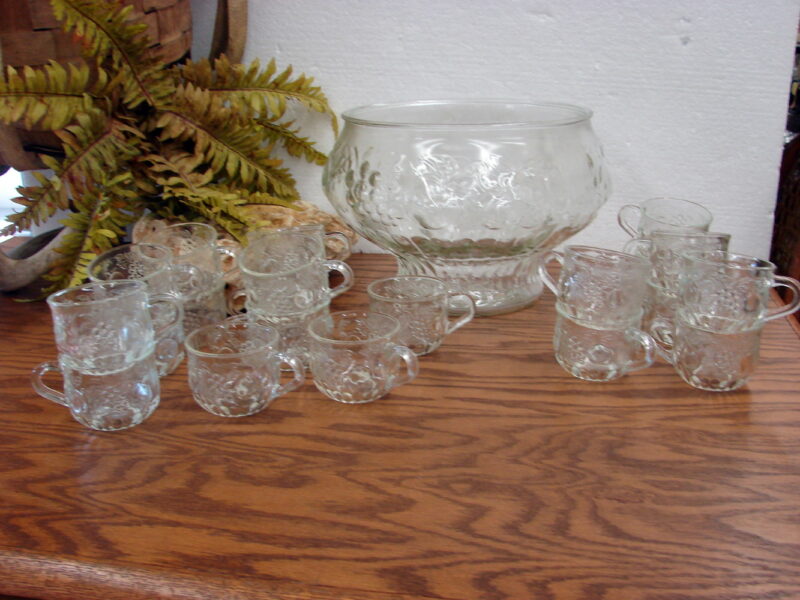 Vintage Jeanette Glass Fruit Design Punch Bowl w/ 21 Cups, Moose-R-Us.Com Log Cabin Decor