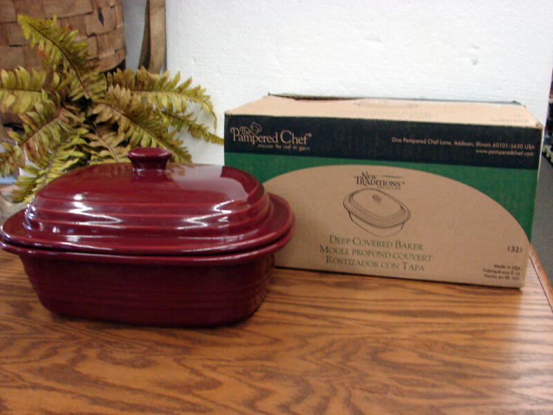 Original Pampered Chef Deep Covered Baker Stoneware Roaster #1321 Box, Moose-R-Us.Com Log Cabin Decor