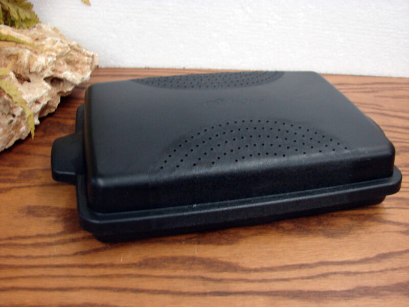 Original Pampered Chef Black Shallow Rectangular Microwave Cooker Bacon Steamer #1146, Moose-R-Us.Com Log Cabin Decor