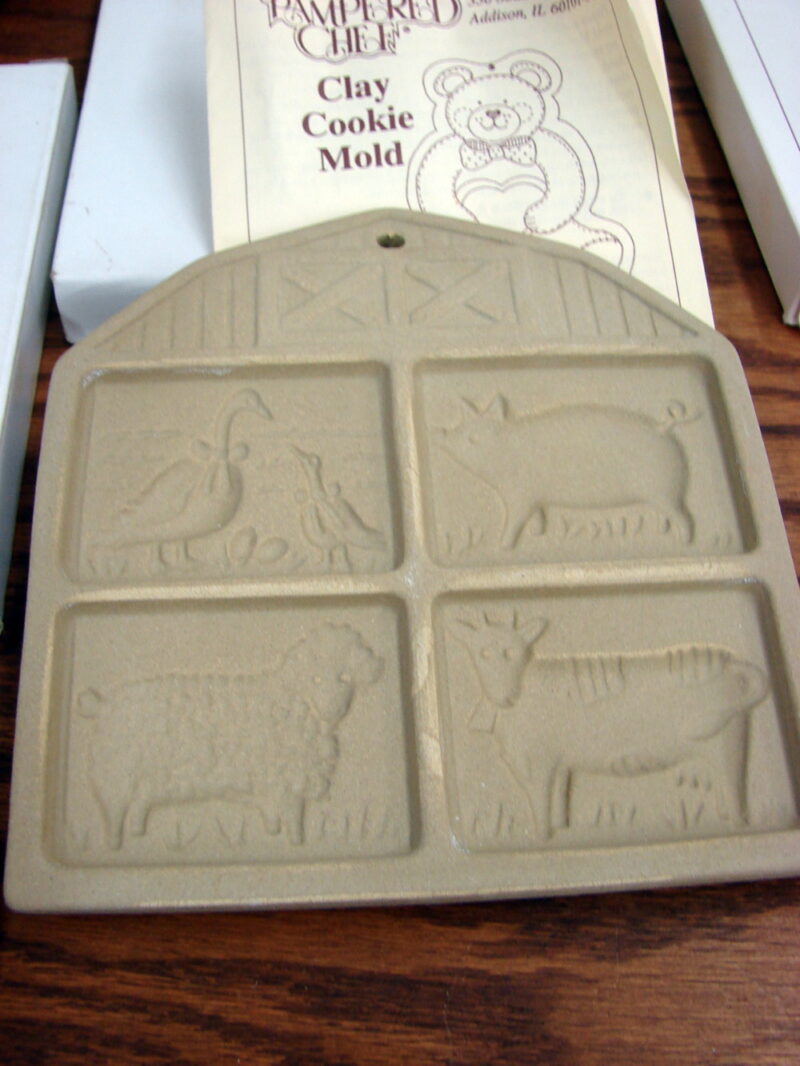 Set/5 Original Pampered Chef Stoneware Cookie Mold Gardens Farm Bear, Moose-R-Us.Com Log Cabin Decor