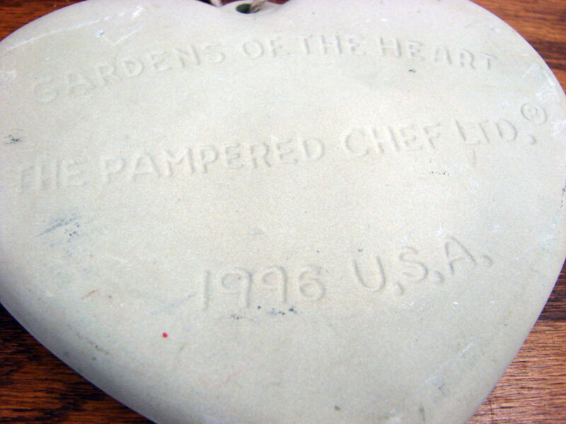 Original Pampered Chef Gardens of the Heart Stoneware Cookie Mold, Moose-R-Us.Com Log Cabin Decor