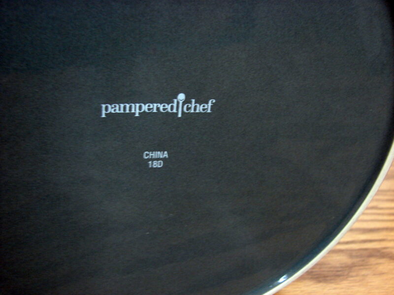 Original Pampered Chef Pressure Cooker Black Ceramic Silicone Lid, Moose-R-Us.Com Log Cabin Decor