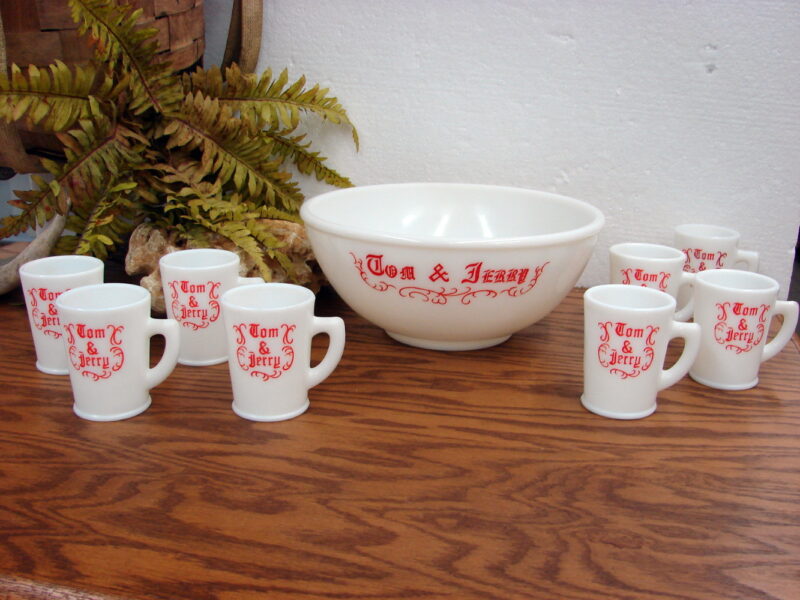 Vintage McKee Milk Glass Tom Jerry Egg Nog Punch Bowl Cups All Red, Moose-R-Us.Com Log Cabin Decor