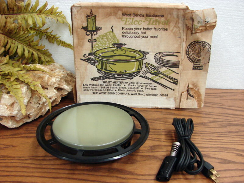 West Bend Avocado Electric Trivet Box Country Inn Buffet Style Elec-Trivet, Moose-R-Us.Com Log Cabin Decor