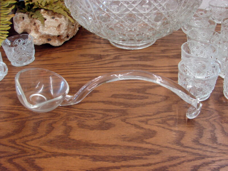 Vintage LE Smith Glass Daisy Button Punch Bowl 18 Cups Glass Ladle 20 pc Set, Moose-R-Us.Com Log Cabin Decor