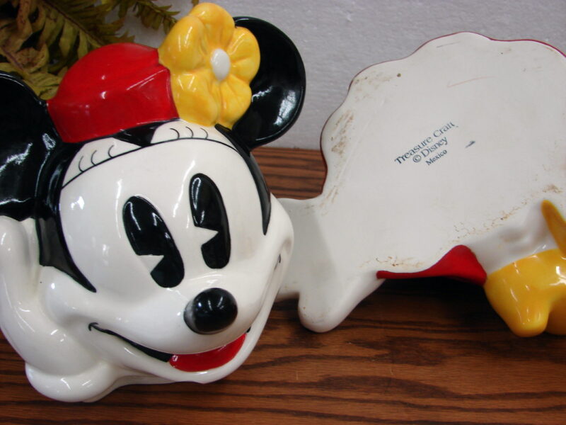 Disney Treasure Craft Mexico Minnie Mouse Ceramic Cookie Jar, Moose-R-Us.Com Log Cabin Decor