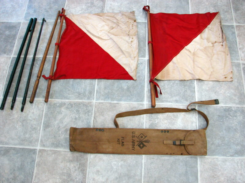 US WW1 Army Signal Corps Flag Kit Set Khaki Canvas Bag Vtg Authentic Original, Moose-R-Us.Com Log Cabin Decor