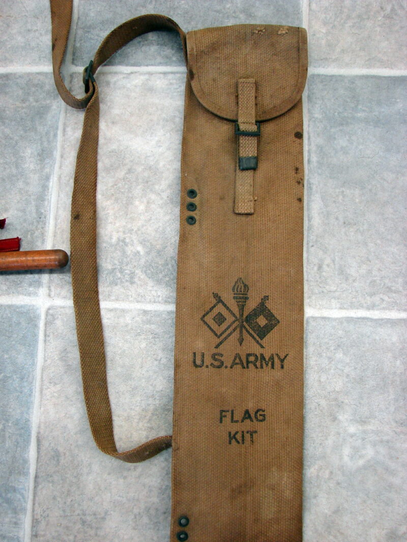 US WW1 Army Signal Corps Flag Kit Set Khaki Canvas Bag Vtg Authentic Original, Moose-R-Us.Com Log Cabin Decor