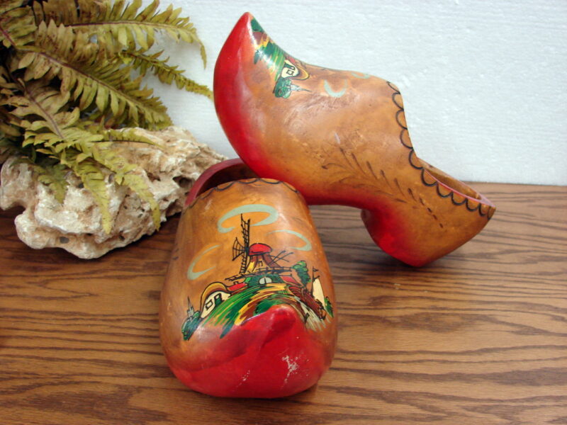 Vintage 1960&#8217;s Hand Painted Scene Windmill Wood Clogs Dutch Wooden Shoes, Moose-R-Us.Com Log Cabin Decor