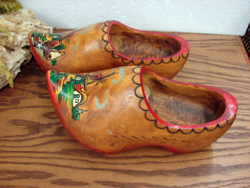 Vintage 1960&#8217;s Hand Painted Scene Windmill Wood Clogs Dutch Wooden Shoes, Moose-R-Us.Com Log Cabin Decor