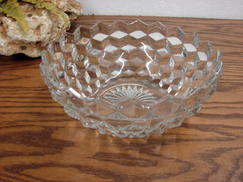 Vintage Cubist Fostoria American Clear Cubist Round Serving Bowl 8&#8243;, Moose-R-Us.Com Log Cabin Decor