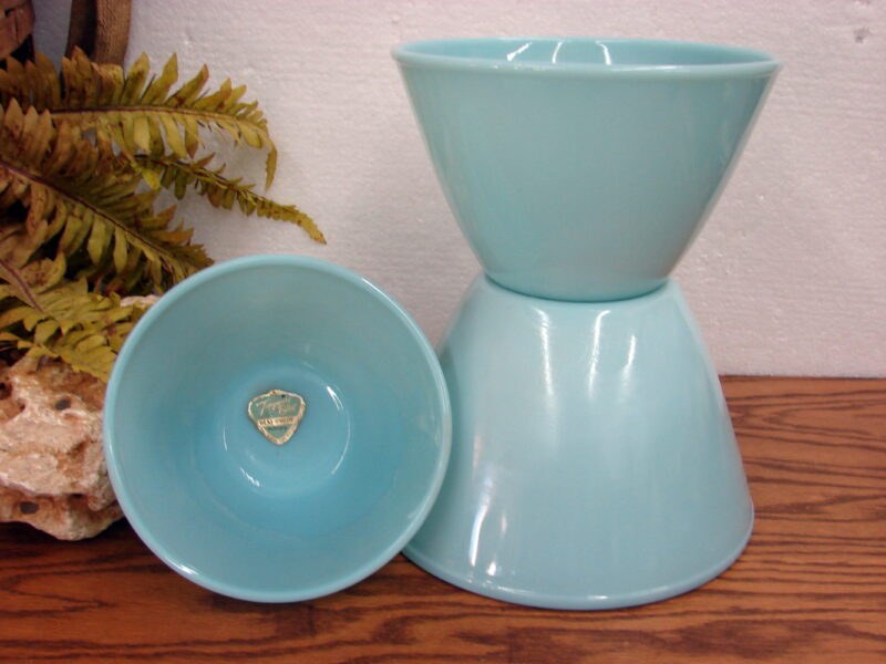 Vintage Anchor Hocking Fire King Turquoise Blue Original Sticker Nest Mixing Bowls S/3, Moose-R-Us.Com Log Cabin Decor