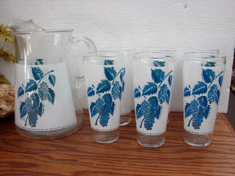 Vintage Bartlett Collins Mist Platinum Trim Grape Vine Pitcher 6 Glass Set, Moose-R-Us.Com Log Cabin Decor