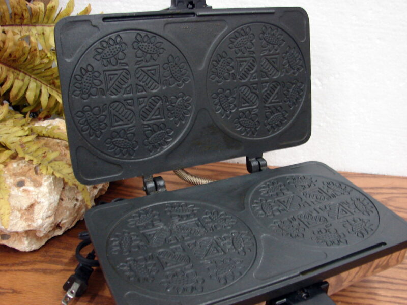 Scandinavian Electric Non Stick Krumkake Cookies Iron #351 Bethany Housewares USA, Moose-R-Us.Com Log Cabin Decor