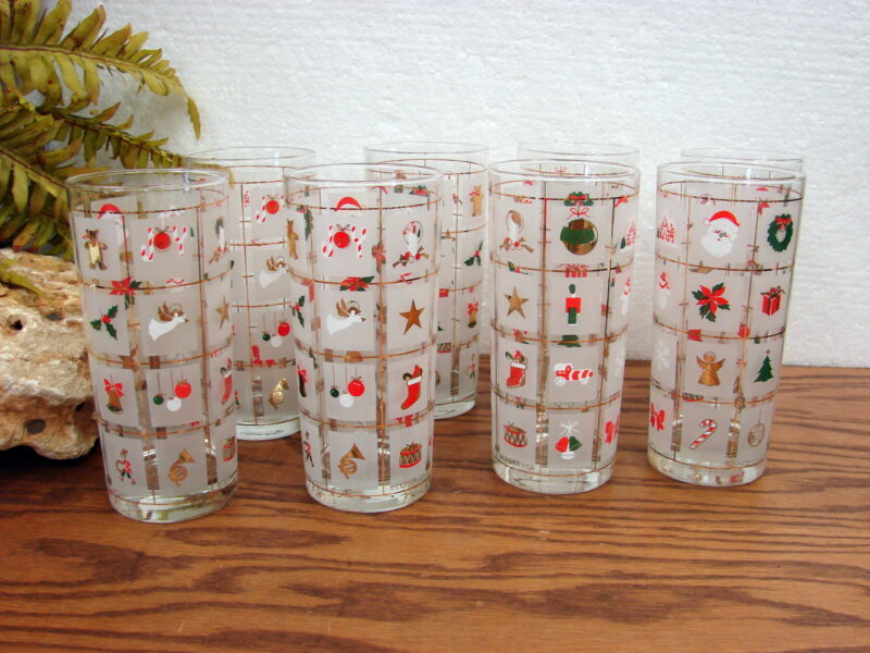 Set/8 Vintage Culver Christmas Potpourri Highball Tumbler Bar Glasses 22K gold, Moose-R-Us.Com Log Cabin Decor