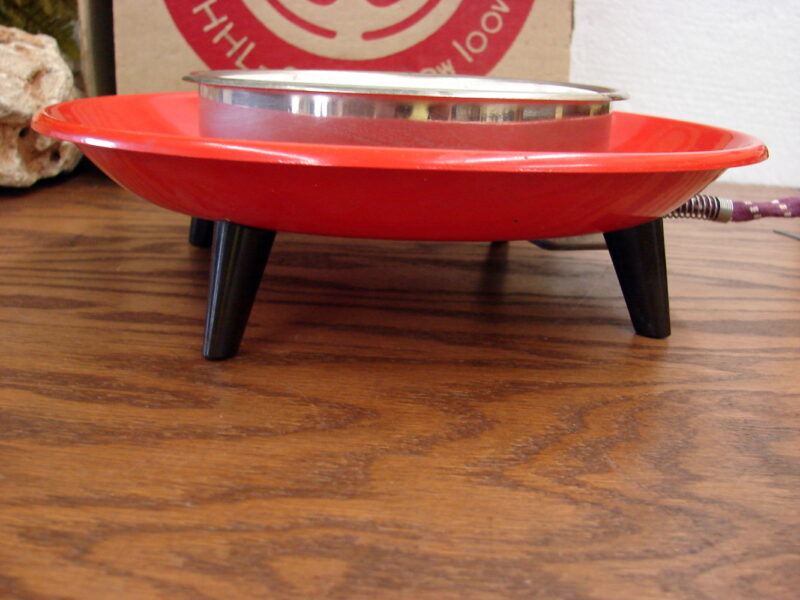 Vintage Tripod Electric Coil Enamelware Hitachi Stove Top Burner Original Box, Moose-R-Us.Com Log Cabin Decor