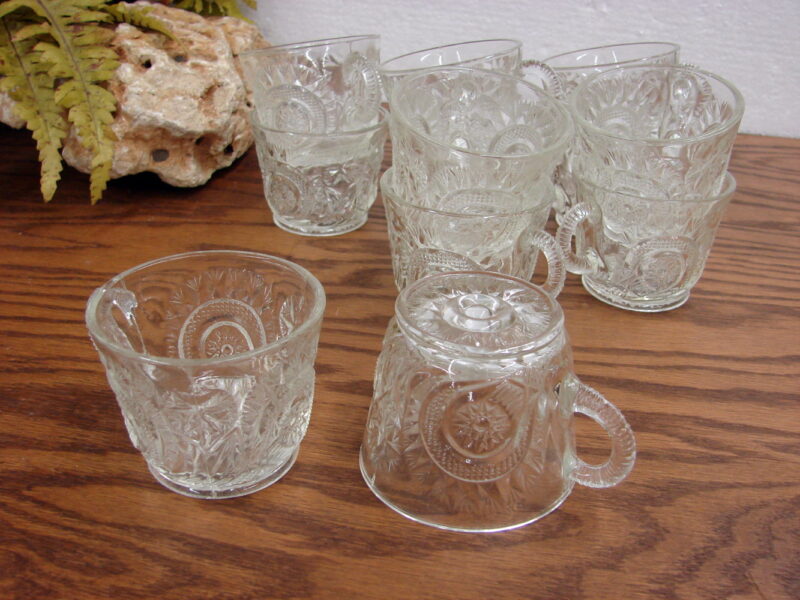 Set/12 Vintage LE Smith Glass Pinwheel Star Slewed Horseshoe Punch Bowl Cups Only, Moose-R-Us.Com Log Cabin Decor