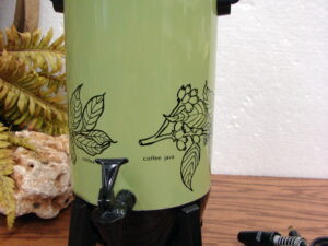 Vintage MIRRO-MATIC 10-35 Cup Automatic Electric Coffee Percolator Large Potluck, Moose-R-Us.Com Log Cabin Decor