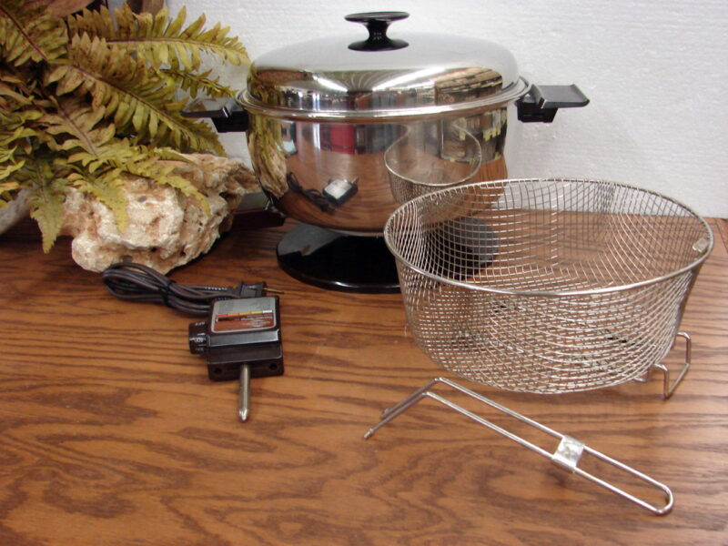 Chrome Electric West Bend Soup Stock Pot Deep Fryer #89005, Moose-R-Us.Com Log Cabin Decor