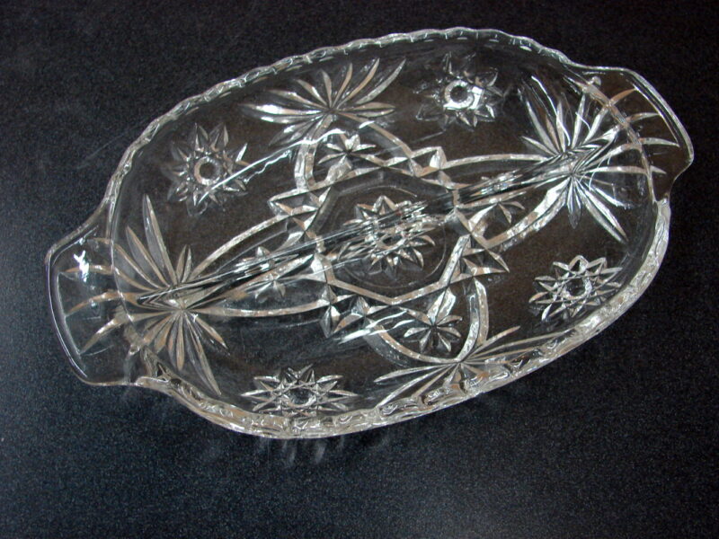 Anchor Hocking Early American Prescut Star David Oval Relish Tray, Moose-R-Us.Com Log Cabin Decor