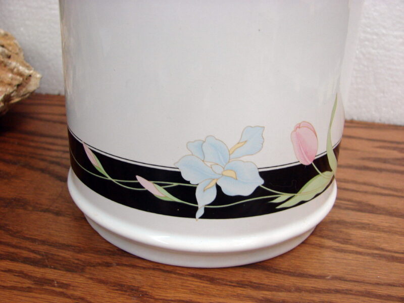 Vintage Fairfield by Vanessa Black Iris Canister 8 x 6&#8243; China Lidded Storage, Moose-R-Us.Com Log Cabin Decor