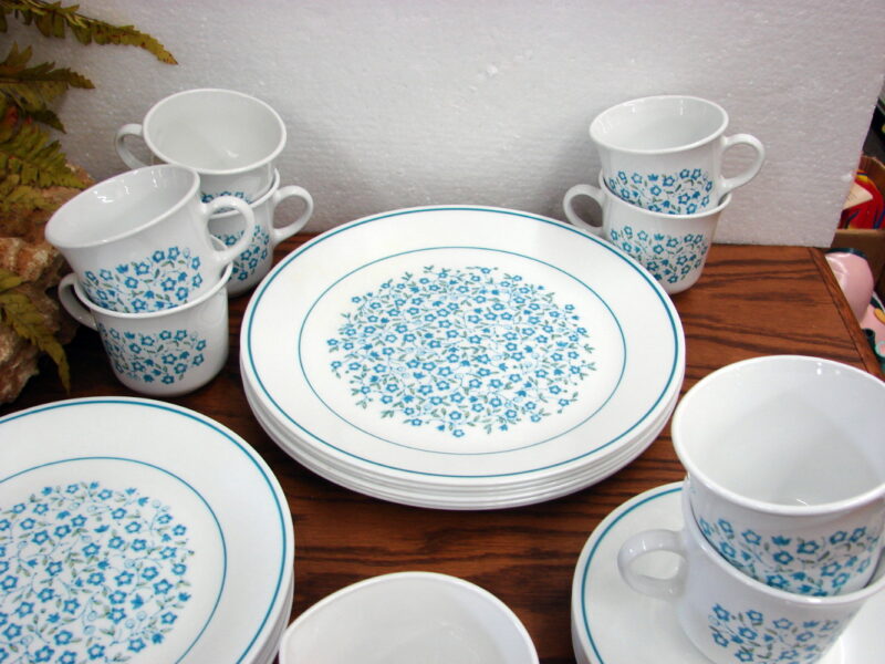 Corning Ware Blue Heather Floral Corelle Dinnerware Kitchen Accessories, Moose-R-Us.Com Log Cabin Decor