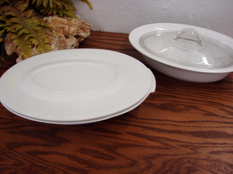 Set/2 Corning Ware Casual Elegance L-31 Oval Dish w/ Glass and Storage Lids, Moose-R-Us.Com Log Cabin Decor