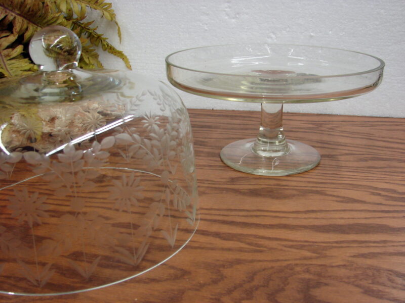 Vintage Pedestal Cake Stand Floral Etched Domed Lid Crystal Clear Glass, Moose-R-Us.Com Log Cabin Decor