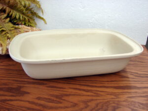 The Pampered Chef 11&#8243; Deep Dish Stoneware Pizza Pie Baker, Moose-R-Us.Com Log Cabin Decor