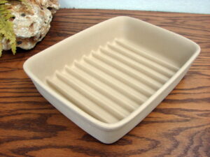 The Pampered Chef Stoneware 12&#8243; Deep Baking Bowl #1450, Moose-R-Us.Com Log Cabin Decor