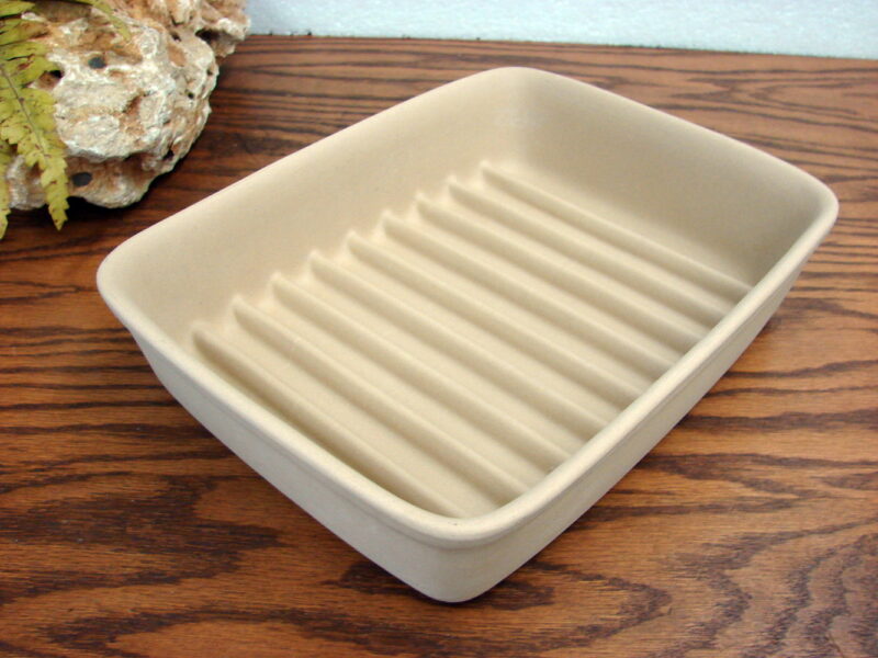 Pampered Chef #5114 Stoneware Baker Roaster Bottom Ridged Pan 9x7x2, Moose-R-Us.Com Log Cabin Decor