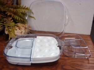 Original Pampered Chef Chillzanne Freeze Serve Bowls Set/2 Large Medium, Moose-R-Us.Com Log Cabin Decor