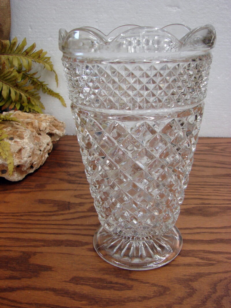 Vintage Anchor Hocking Wexford Crystal Large Roses Vase 10 x 6&#8243;, Moose-R-Us.Com Log Cabin Decor