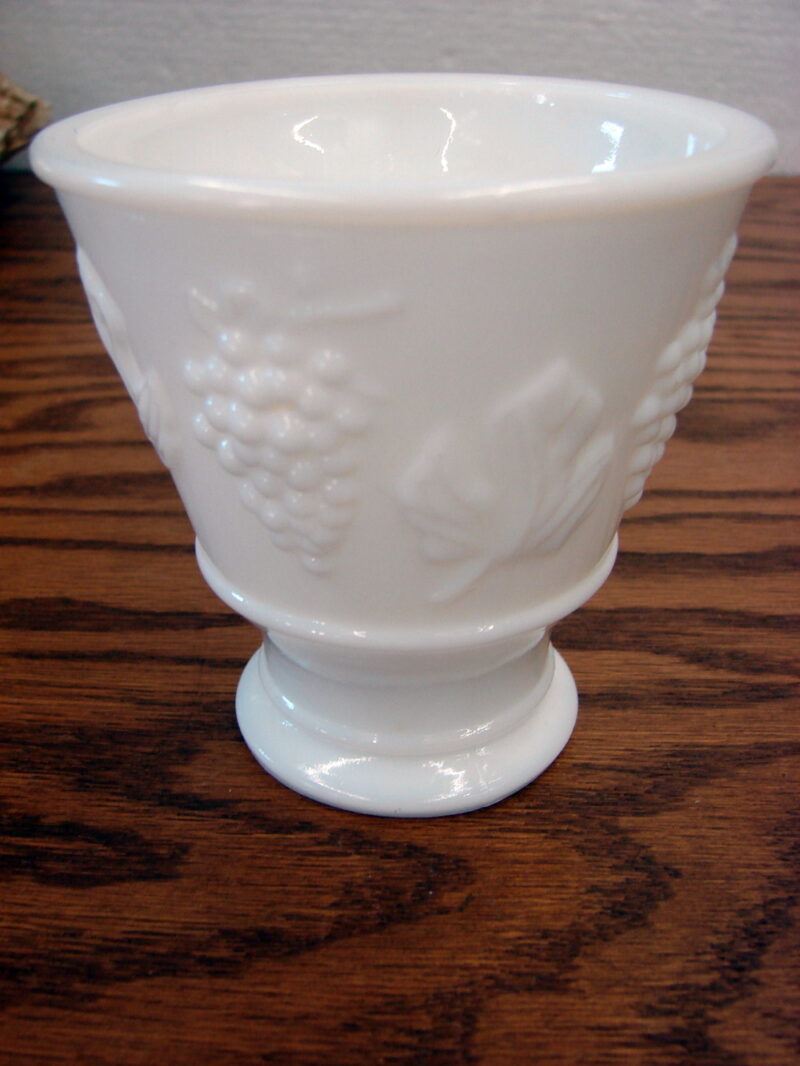 Vintage White Milk Glass Grape Keen Industries Vase Cup Footed, Moose-R-Us.Com Log Cabin Decor