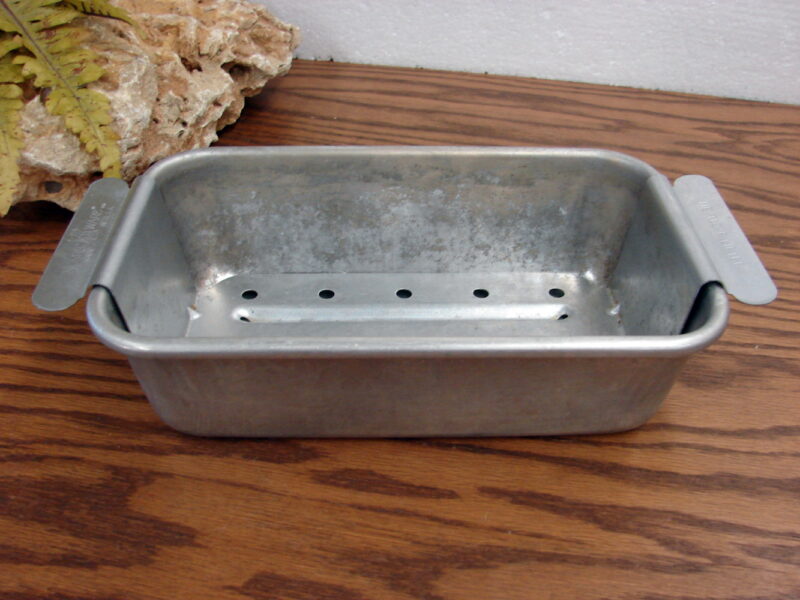 Vintage Heavy Duty Nordic Ware Meatloaf Bread Pan Loaf Lifting Trivet, Moose-R-Us.Com Log Cabin Decor