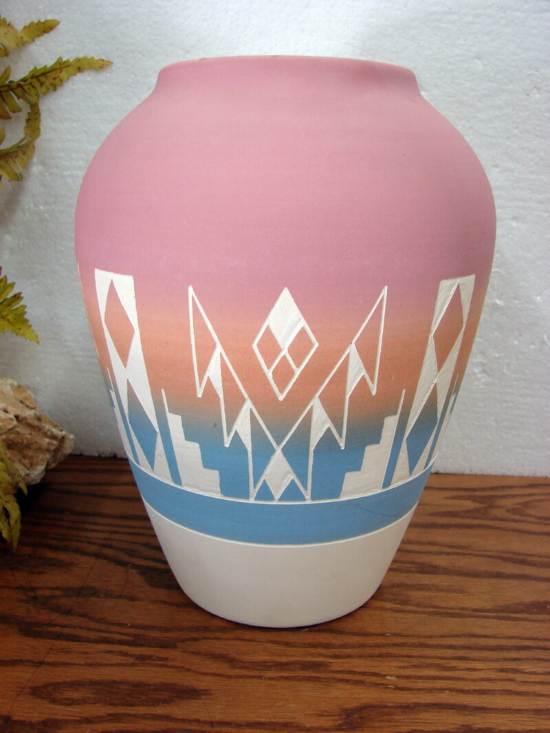 Sioux Pottery Vase 11&#8243; Tall Native American Indian Pastel Thunder, Moose-R-Us.Com Log Cabin Decor