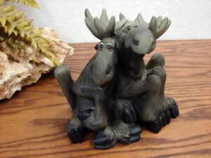 Retired Big Sky Carvers Mountain Mooses Phyllis Driscoll Moose Stump Vase, Moose-R-Us.Com Log Cabin Decor