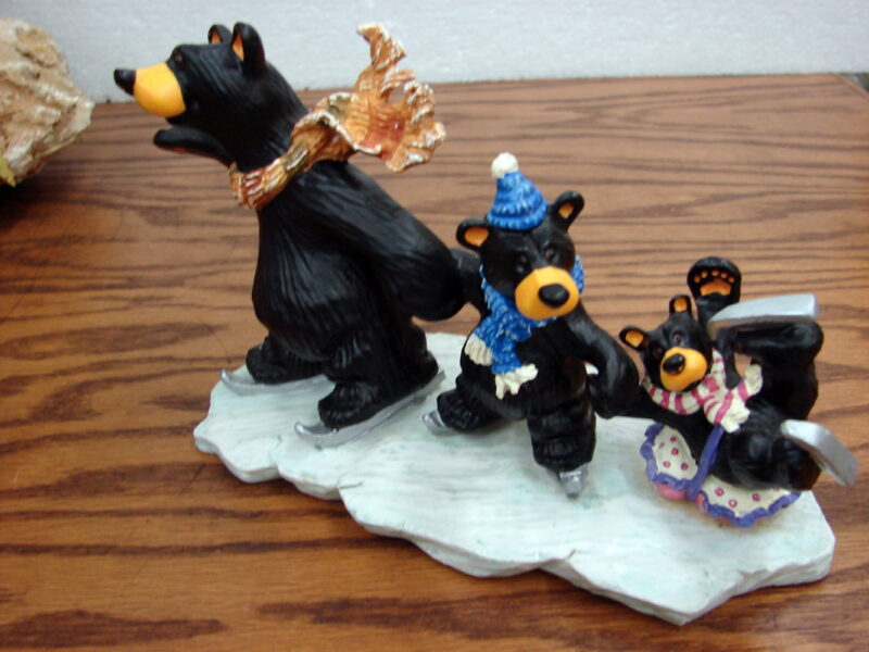 Retired Big Sky Carvers Bearfoots Bears Jeff Fleming Skating Lessons, Moose-R-Us.Com Log Cabin Decor