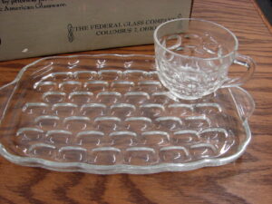 Vintage Federal Glass Homestead Snack Tray or Mugs Only Set/6 Wheat Bridal Pattern, Moose-R-Us.Com Log Cabin Decor