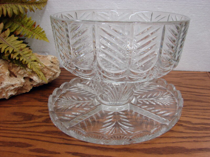 Vintage Portico 5th Ave Crystal Pedestal Cake Stand Punch Bowl Vegetable Tray, Moose-R-Us.Com Log Cabin Decor