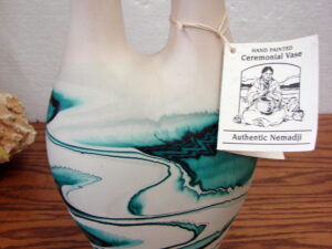 Vintage Hull Pottery Bow Knot Wildflower Ewer Vase 5 1/2&#8243;, Moose-R-Us.Com Log Cabin Decor